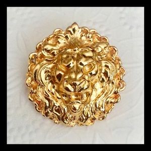 Vintage lion brooch